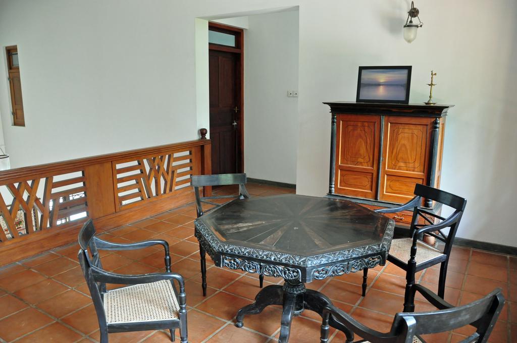Okvin River Villa Bentota Room photo
